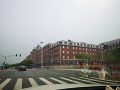 -上海惠灵顿外籍人员子女学校