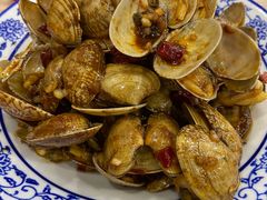 -江城燕子大排档(江汉路步行街店)