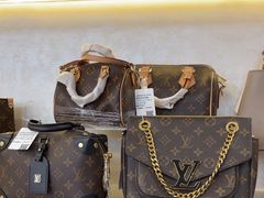 -六六奢品·vintage中古·回收二手奢侈品包包手表首饰(环球港店)