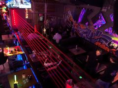 -UP嘻哈酒吧(粉巢店)