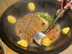 -万里闯关东铁锅炖菜馆(高新旗舰店)