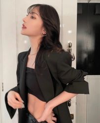 -丝语萱形象