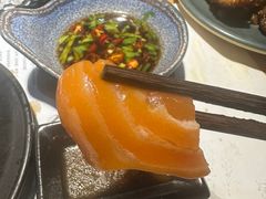 -枝魯枝魯自助料理