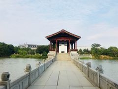 -八大山人梅湖景区