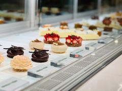 -潮一不贰·法式甜品·生日蛋糕·西式简餐(外滩店)