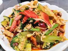 -陈熹公民族美食文化餐厅(中华广场店)