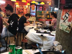 -鲜入围煮花胶鸡海鲜火锅