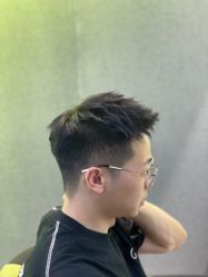 -不迫先生专业男士剪发