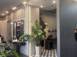 -老肖男士理发店