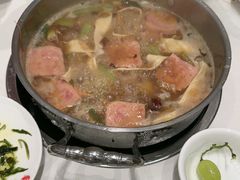 -七欣天香辣蟹火锅(上海奉贤杭州湾生活广场店)