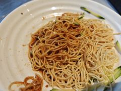 -肥肥虾庄·金牌油焖大虾(杨园滨江时代walk店)