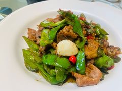 -鑫巴蜀小镇 · 水煮鱼专研店(玉桥店)