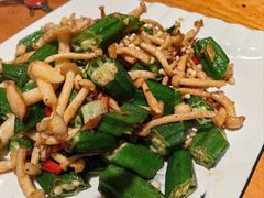 -五谷丰登·胶东海鲜·家常菜(张村店)