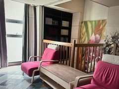 -喜鹊愉家酒店(郑州曼哈顿博览中心地铁站店)