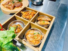 -马路牙子烧烤馄饨酒馆(望京店)