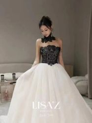 -Renee芮亦婚纱