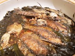 -榕树下海鲜馆(坪山路店)