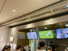 -银泰百货(厦门国贸中心店)