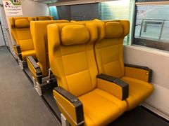 -龙阳路磁悬浮列车总站-停车场