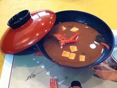 伊势龙虾味增汤-活伊势龙虾料理 中纳言(千日前味乐馆店)