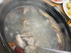 -濠轩阁特色生蚝火锅(水湾路店)