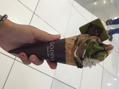 iphone_upload_pic-GODIVA(王府井apm店)