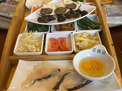 -芸南道·过桥米线(昆明老街旗舰店)