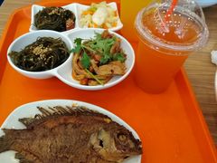 -顺溜·手工刀削面·黑金店(铜锣湾店)