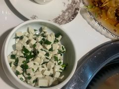 -哈尔滨烧烤·山河村铁锅炖(交大店)