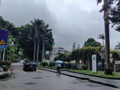 -广东外语外贸大学(白云山校区)