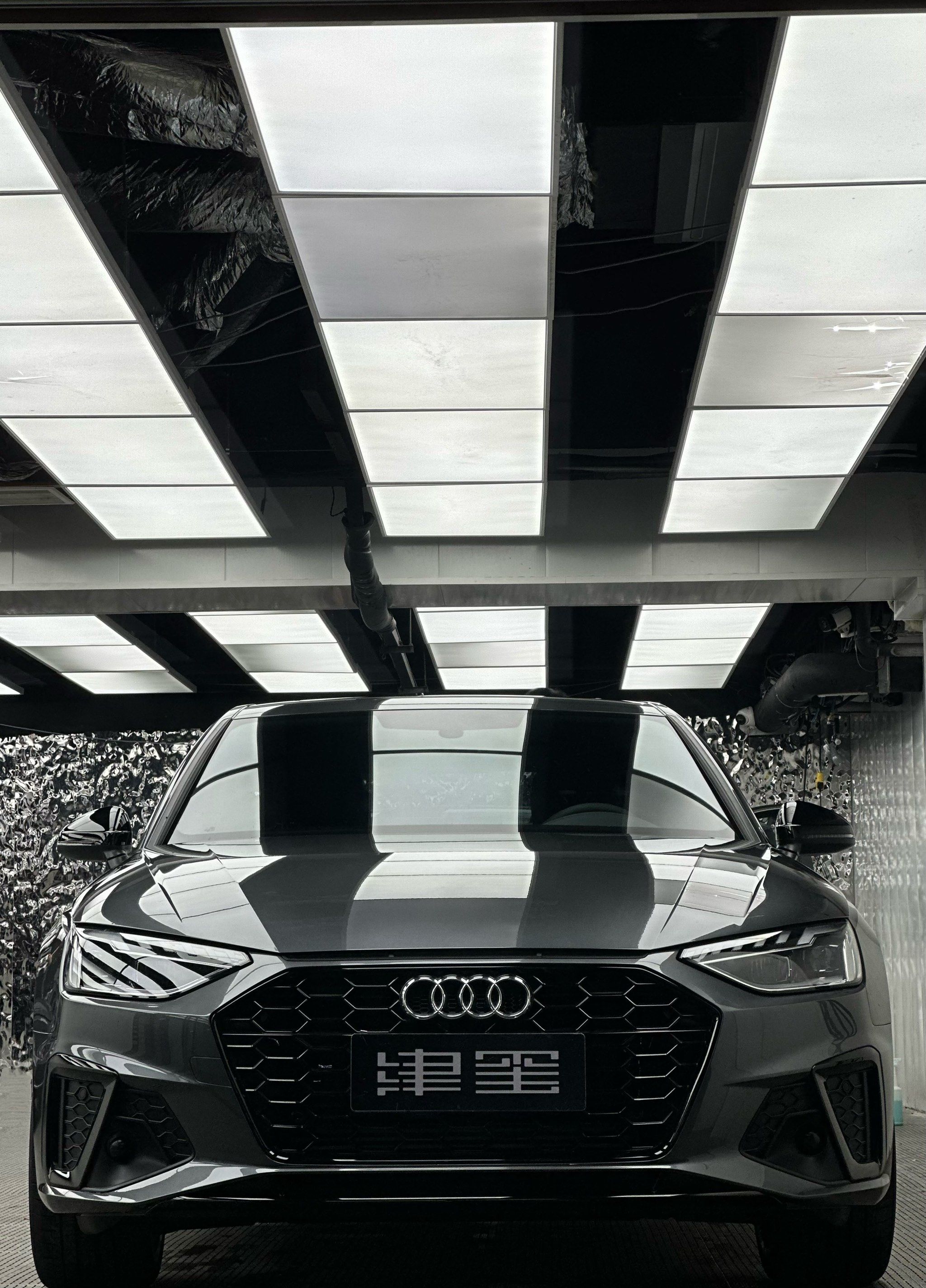 天津贴膜|奥迪a4l 帅气十足