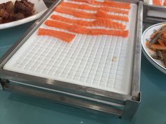 -东江湖游水三文鱼美食城