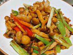 XO酱爆白玉菇虾仁-大树餐厅(红旗街万达店)