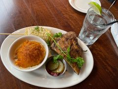驰名烟熏嫩猪小排-Chili's Cafe&Bar奇利斯(滨江店)