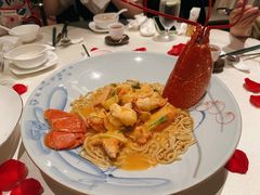 苏格兰蓝龙虾捞面-皇朝会.经典传统粤菜(外滩店)