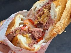 -Bánh Mì Huynh Hoa