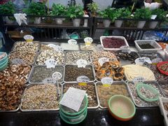-健跳小海鲜(人民路店)