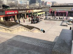 -泉城广场