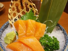 三文鱼刺身-魟阳日式料理(庆春店)