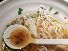 -湘人龙记老长沙米粉(鸟巢店)