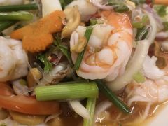 -J Daeng Seafood