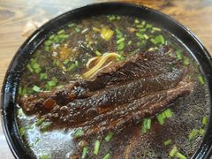大肉面-小龙大肉面馆