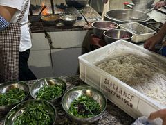 -正宗杨记普洱酸醋米线(总店)