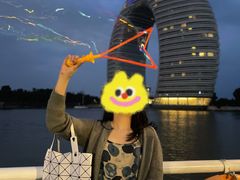 -湖州太湖旅游度假区-月亮广场