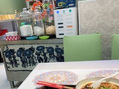 -丽丽三鲜螺蛳粉(田林路店)