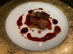 香煎鹅肝-Ginza Onodera铁板烧(外滩十八号店)