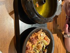 -云海肴·汽锅鸡·云南菜(天山百盛优客店)