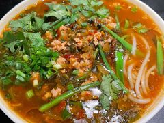 铜锅米线-南蛮子(进贤路店)