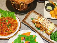 -觅山云南菜(泊富ICITY店)