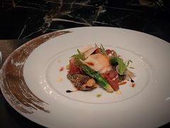 太阳蛋奶香米饼配帕马森-L'ATELIER de Joel Robuchon(外滩18号店)